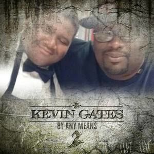 Meet your Posher, Kenyatta